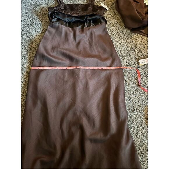 Jessica Howard from Dillards two piece gown size 4 petite. With matching jacket - Picture 6 of 16